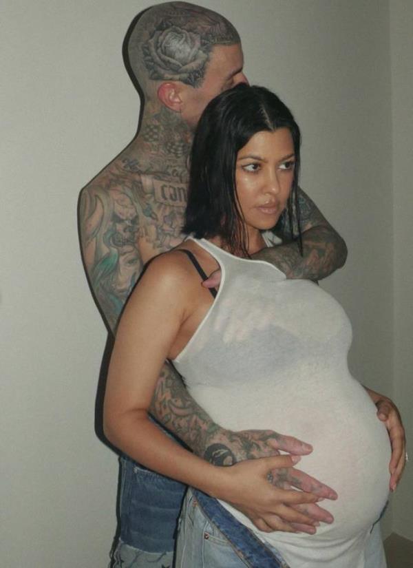 Some accused her of 'sexualising' her maternity pics.Credit: kourtneykardash/Instagram